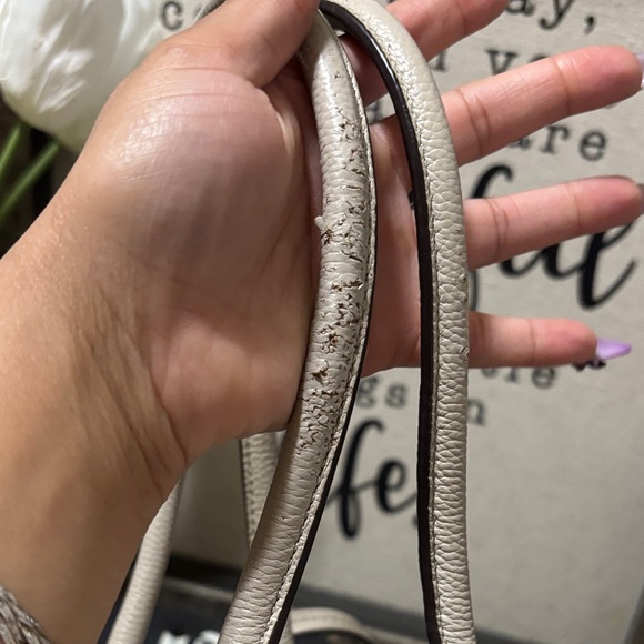 Michael Kors Off-White Leather Tote - Picture 6 of 6